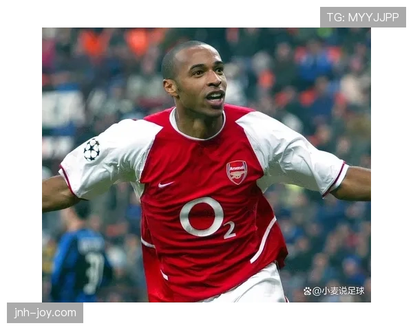 亨利本赛季高位抢断撕开防线对比昔日锋线更具侵略性